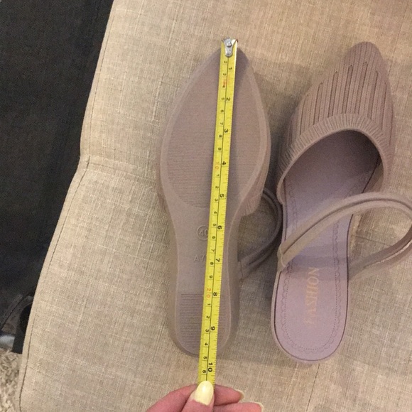 NWT Rubber Pointed Toe Slide Mules Size 40 - Picture 7 of 9